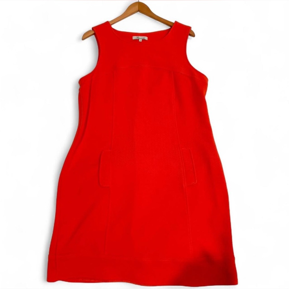 Vibrant Sleeveless Dress with Pockets